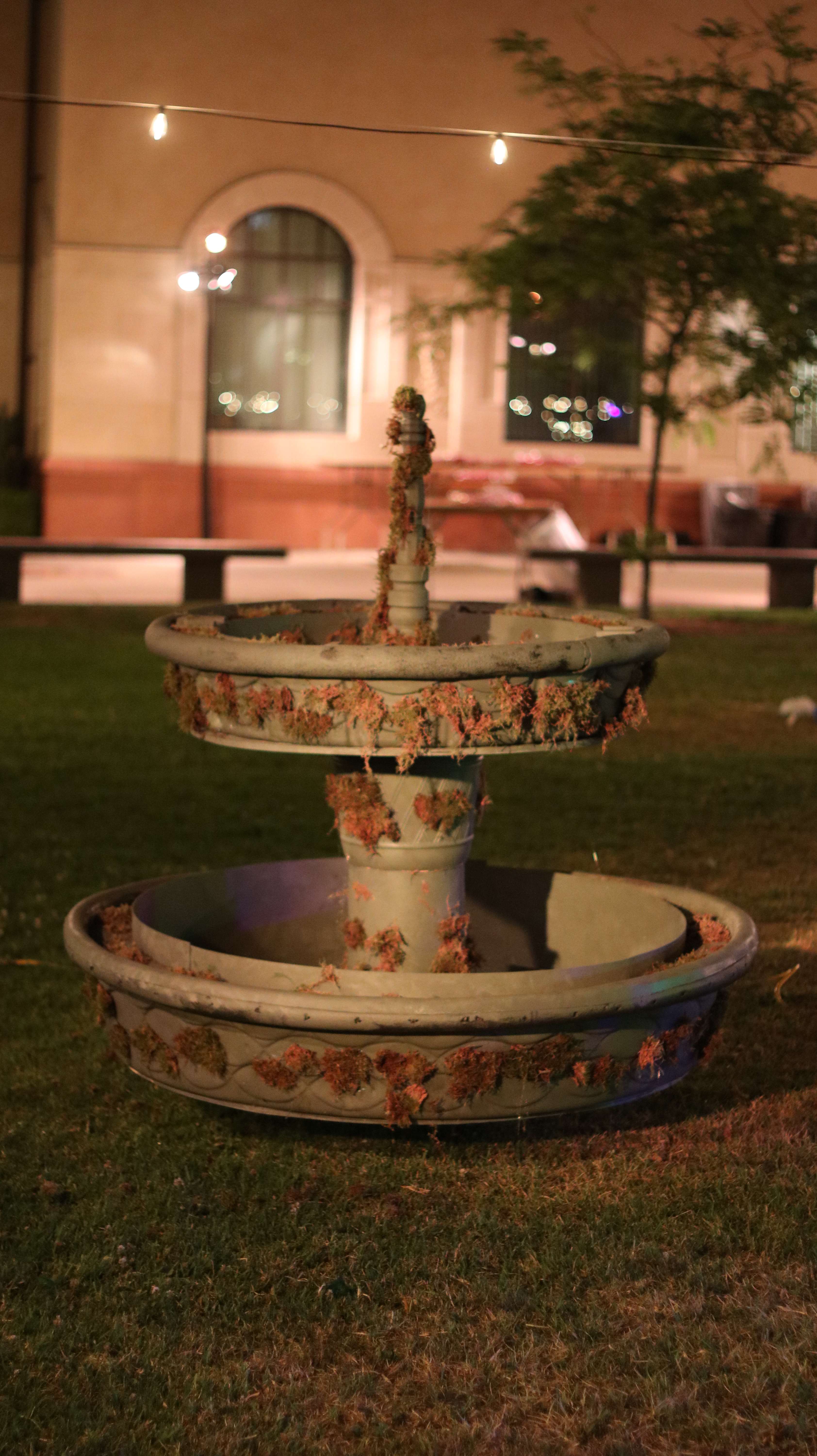 Fairy Fairways - Decorative tiered fountain with moss and flowers